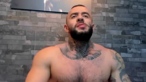 brucedallas online show from August 3, 6:42 am