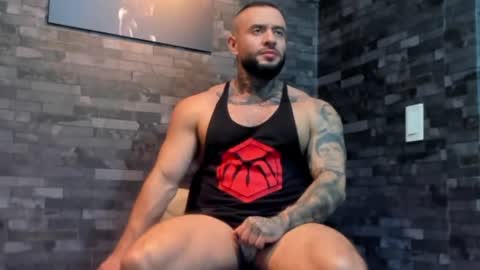 brucedallas online show from August 5, 2:42 am