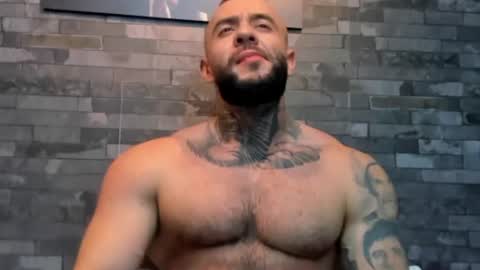 brucedallas online show from August 5, 5:16 am