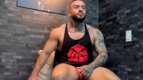 brucedallas online show from August 15, 3:21 am