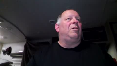 brucewillisgreg online show from August 9, 5:19 am