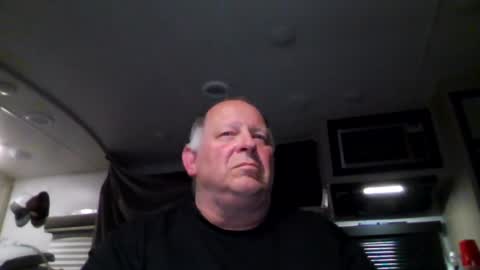 brucewillisgreg online show from August 9, 6:25 am
