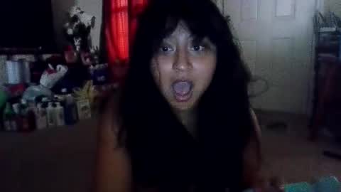 brujerita_dmota online show from May 21, 9:05 pm