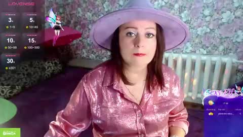 Julia online show from July 12, 11:33 pm