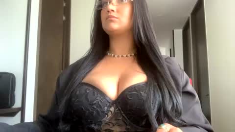 BRUNETTE DIAMOND  online show from July 23, 5:04 pm