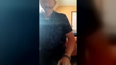 bruno5629 online show from August 2, 1:07 pm