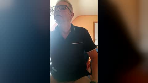 bruno5629 online show from August 17, 1:16 pm