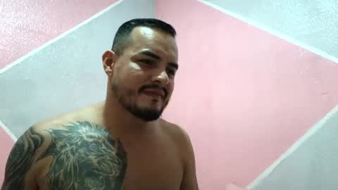 bruno_sky11 online show from August 11, 8:22 pm