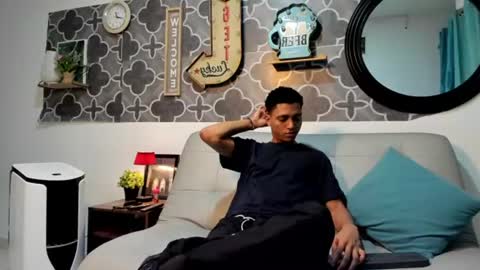 bruno_snow online show from August 14, 3:54 am