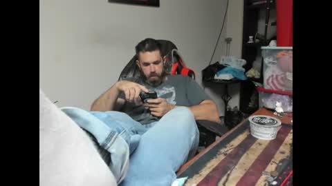 BRUTALMASTER1983 online show from July 26, 8:19 am