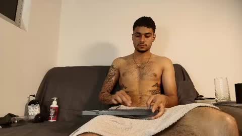 bry_alx online show from July 25, 6:39 am