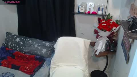 BRYAN  JEMY online show from August 15, 6:01 pm