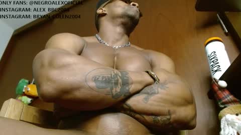 Enjoy the best muscle straws   online show from March 1, 2:03 pm