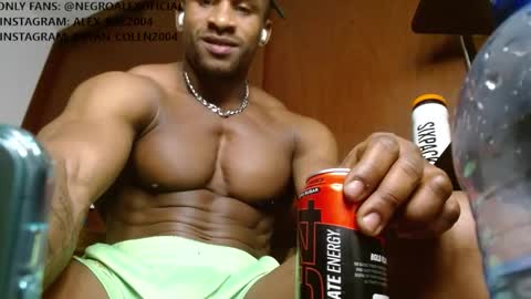 Enjoy the best muscle straws   online show from March 1, 9:00 pm