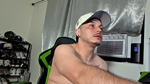 bryanncan01 online show from August 9, 8:04 am