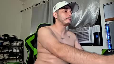 bryanncan01 online show from August 16, 8:51 am