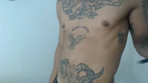 bryanvega1993 online show from August 15, 9:19 pm