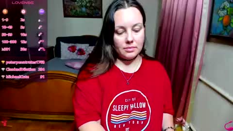 Emma online show from July 28, 11:00 pm