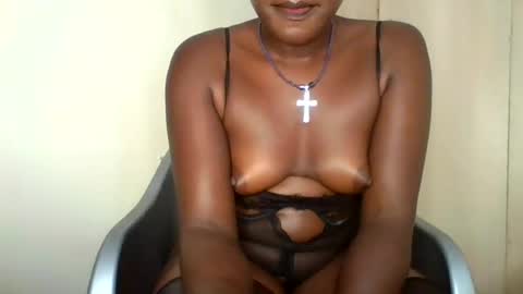 bubblebun_1 online show from July 26, 6:13 pm