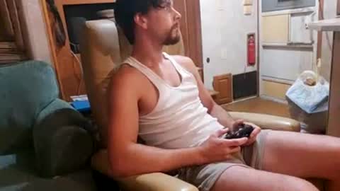 Max online show from August 5, 3:59 am