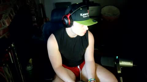 bubblebuttbdn online show from August 10, 5:20 am