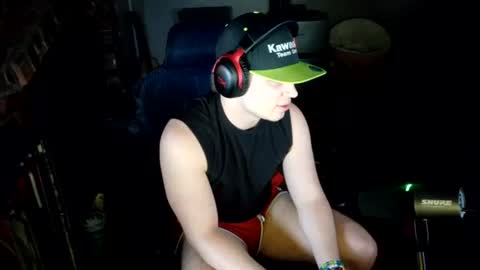 bubblebuttbdn online show from August 10, 7:32 am