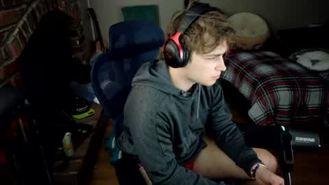 bubblebuttbdn online show from August 11, 6:37 am