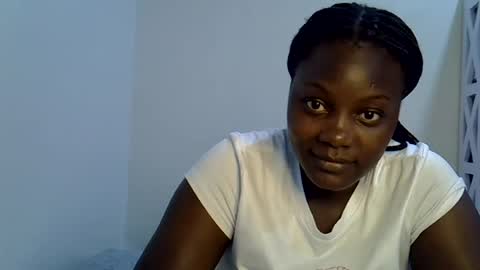 bubbly_ass30 online show from July 20, 4:10 pm