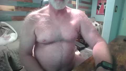 Bud online show from May 1, 11:42 pm