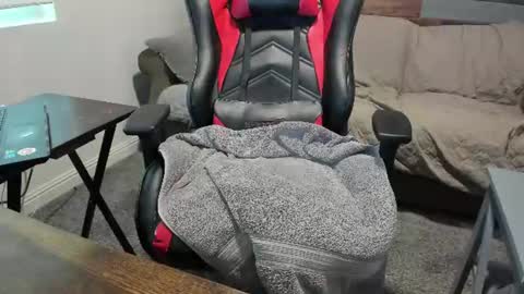 Bud online show from August 16, 4:22 pm