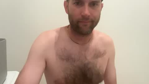 bumlover4567 online show from August 3, 5:36 am