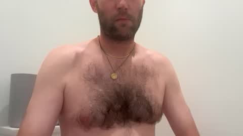 bumlover4567 online show from August 4, 2:52 am