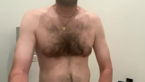 bumlover4567 online show from August 5, 4:32 am