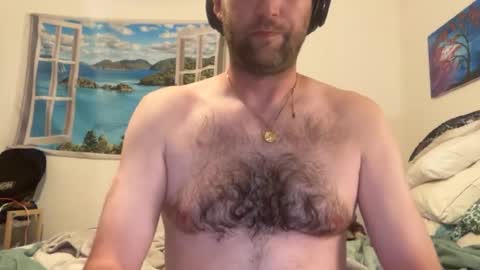 bumlover4567 online show from August 18, 2:39 am