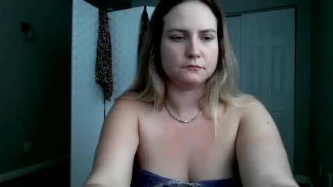 Bunni 3 online show from August 14, 6:55 pm