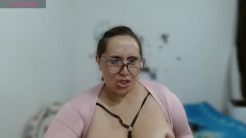 bunniosito online show from July 10, 4:07 am