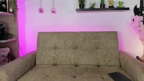 bunny alice online show from June 1, 2:53 pm