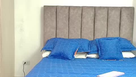 bunny_swtt online show from August 17, 6:40 am