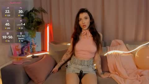 Eva online show from August 3, 7:32 pm