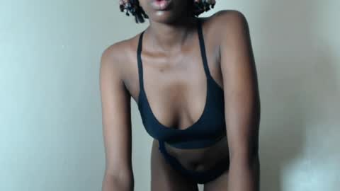 linda online show from August 12, 1:24 pm