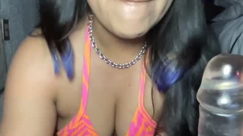 bunnymami333 online show from June 15, 12:19 am