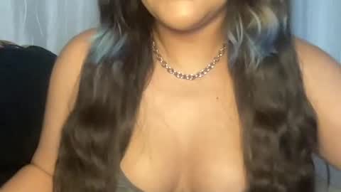 bunnymami333 online show from June 28, 7:39 pm