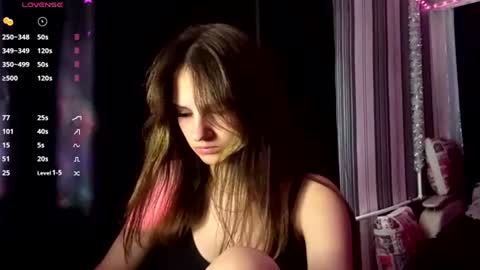 Bella online show from July 28, 1:50 pm