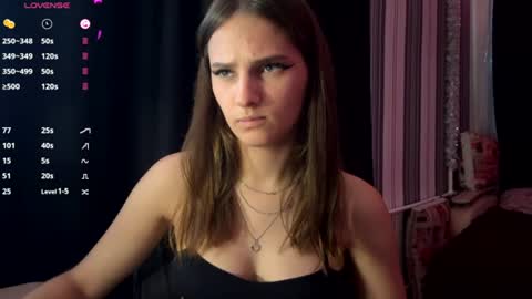Bella online show from August 11, 8:27 am
