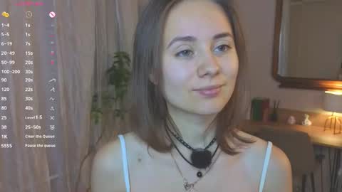 Lizy online show from August 9, 9:16 pm