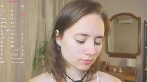Lizy online show from August 11, 6:10 pm