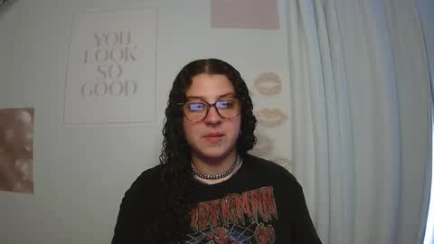 bunnyxwilde online show from September 9, 5:43 pm