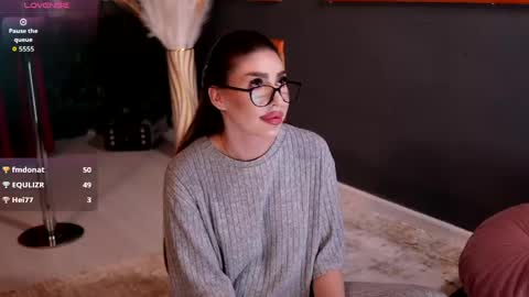 Emma online show from April 12, 2:23 am