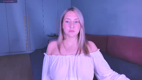 Lissa online show from July 6, 8:23 pm