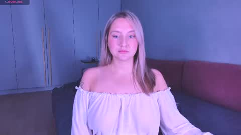 Lissa online show from July 6, 9:29 pm